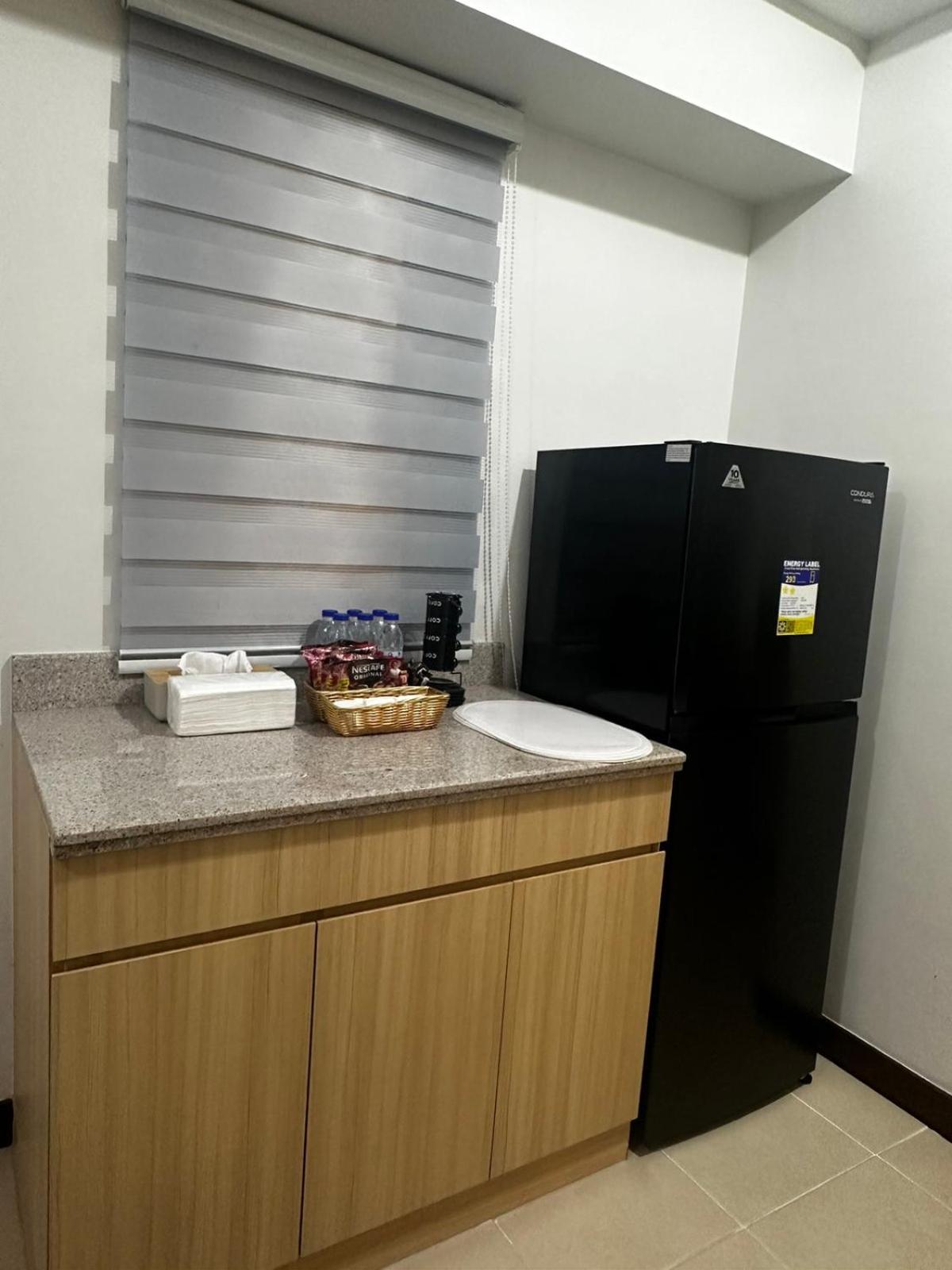 Paranaque City 2 Bedroom Condo Unit Near Sm Bf & Naia At The Atherton By Dmci With 2 Balcony מראה חיצוני תמונה